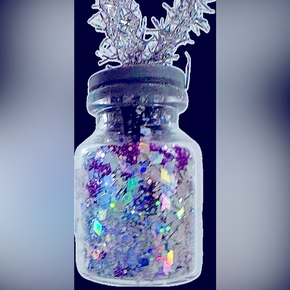 Botox Holiday Ornament- handmade! - Picture 10 of 10